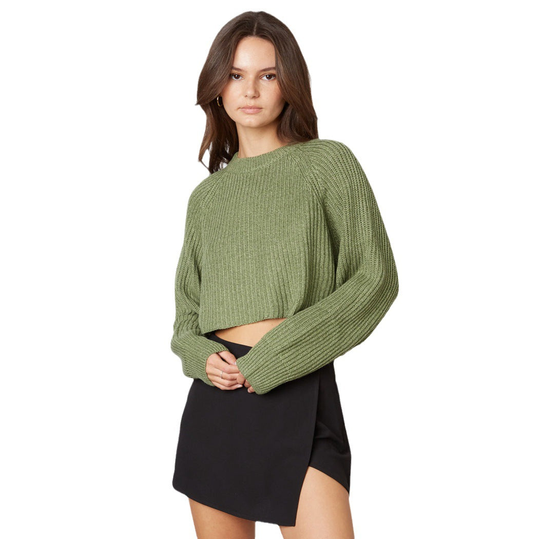 Dames tendance, pull court en tricot avec structure côtelée et épaules tombantes Chic und Stil
