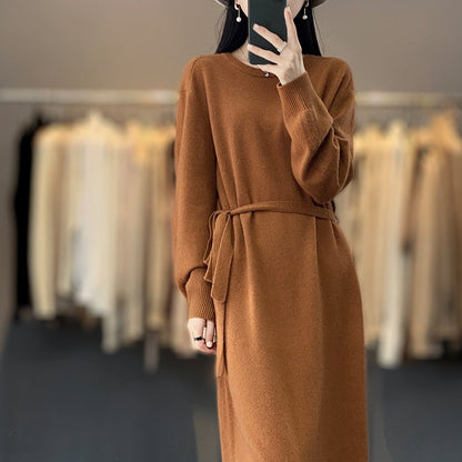 Robe en tricot pour femme avec détail à nouer et matériau doux Chic und Stil