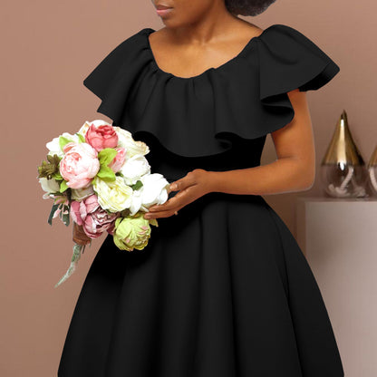 Robe maxi pour femmes avec col volumineux et jupe fluide Chic und Stil