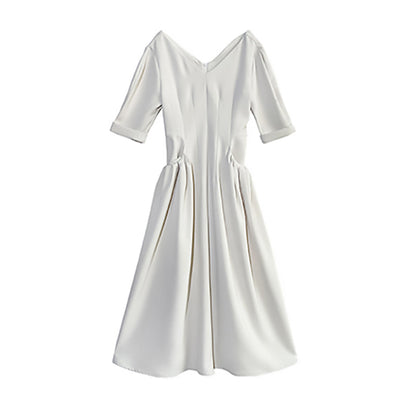 Robe midi élégante à manches bouffantes et col V Chic und Stil