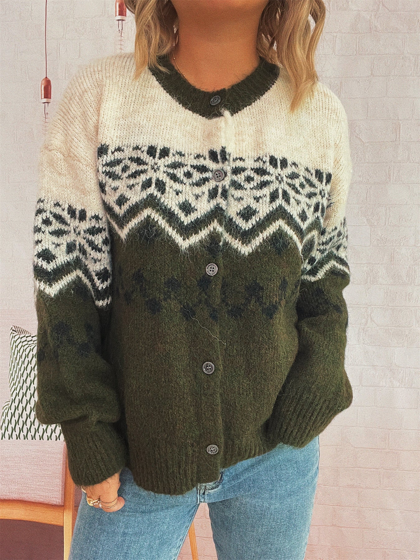 Dames pull-over en tricot doux avec un grand motif et un excellent finition Chic und Stil