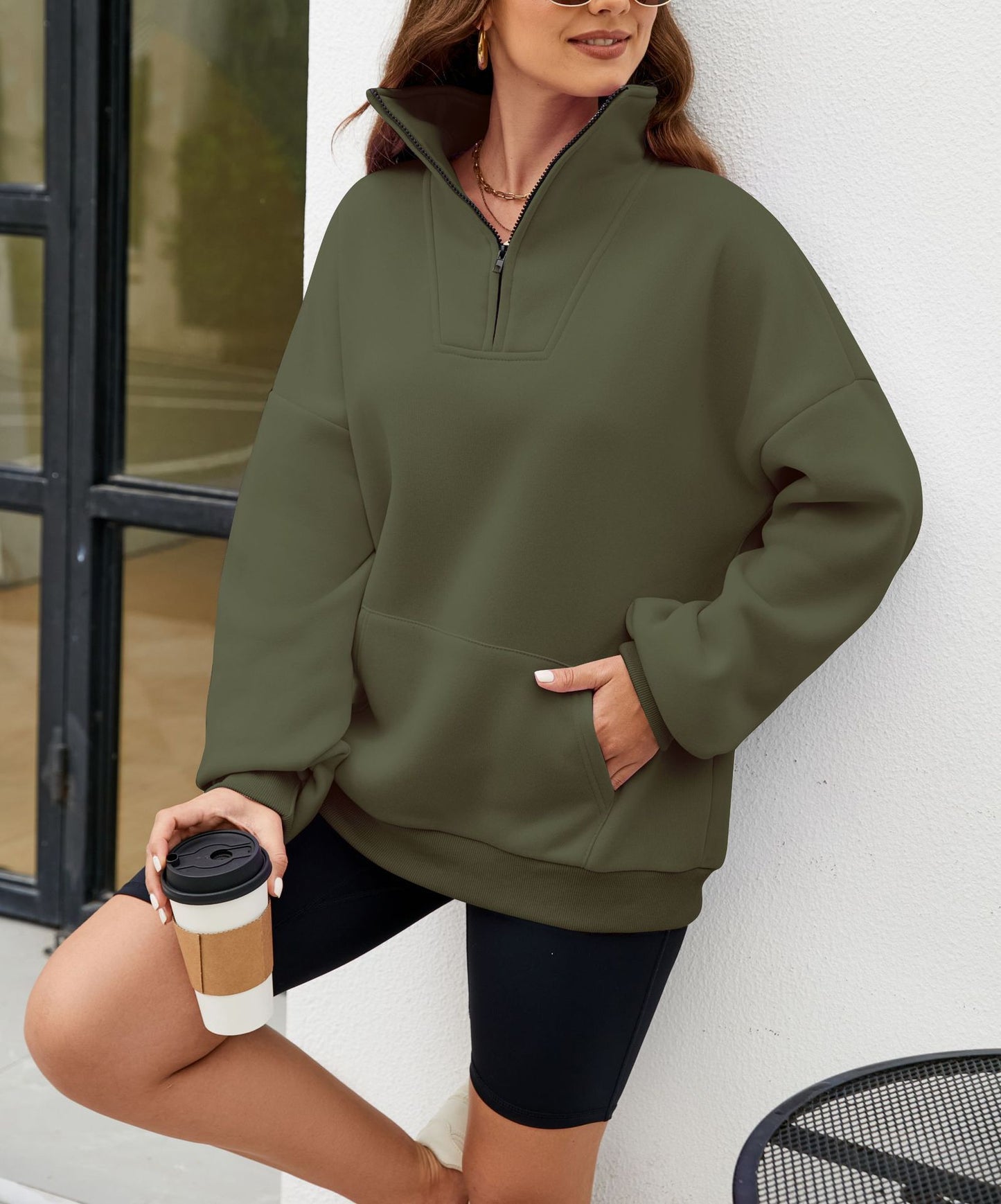 Dame sweatshirt sport avec demi-fermeture éclair et poches pratiques Chic und Stil