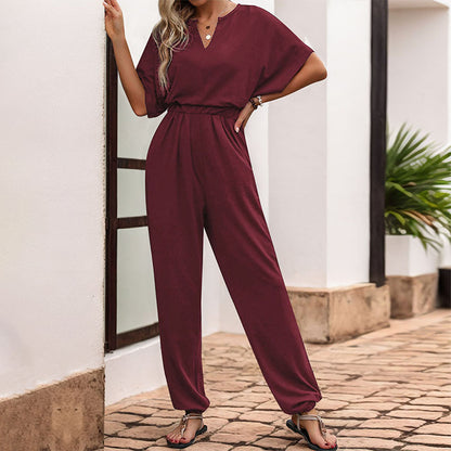 Dames Jumpsuit élégant à décolleté en V avec taille élastique et jambes larges Chic und Stil