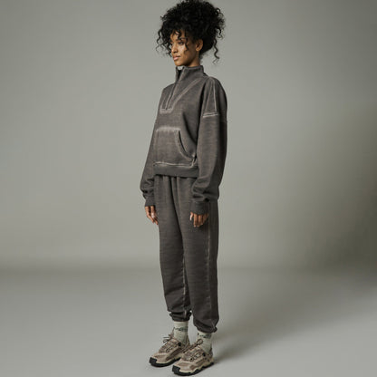 Women Comfortable and Trendy Sweatpants with Elastic Waist Chic and Style