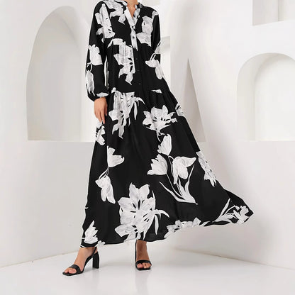 Robe maxi femme avec imprimé floral et design de bouton élégant Chic und Stil