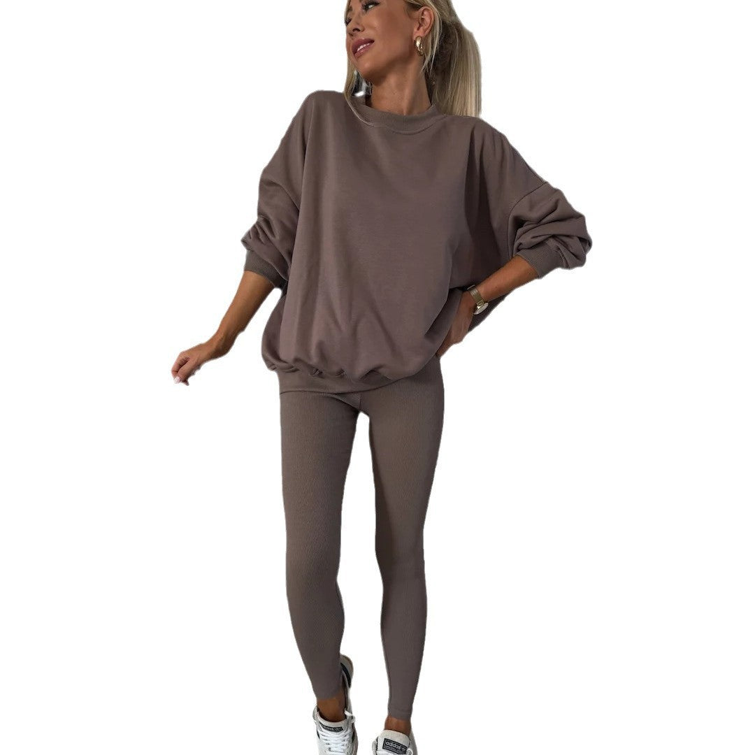 Pull oversized décontracté pour femmes avec une coupe à la mode et des leggings confortables Chic und Stil