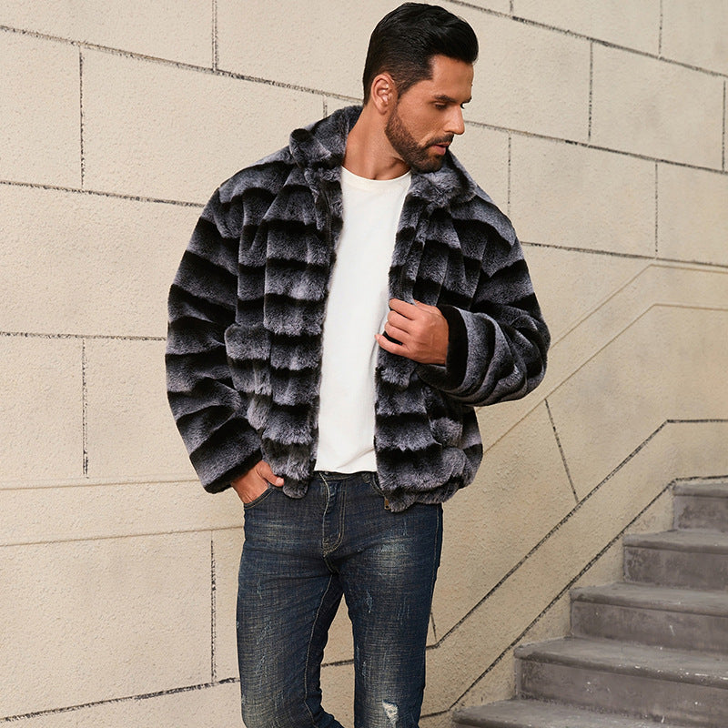 Veste en fausse fourrure élégante pour hommes avec design rayé Chic und Stil