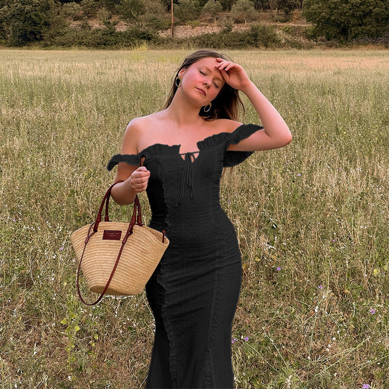 Robe bodycon à volants épaules nues Chic und Stil