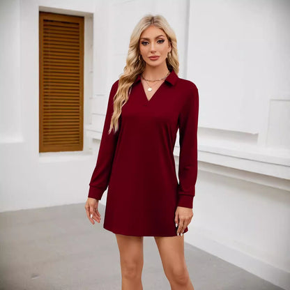 Robe décontractée pour femmes avec élégante encolure en V Chic und Stil