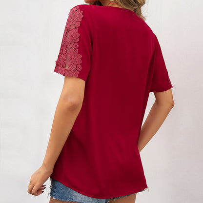 Blouse femme avec accents en dentelle et décolleté en V Chic und Stil