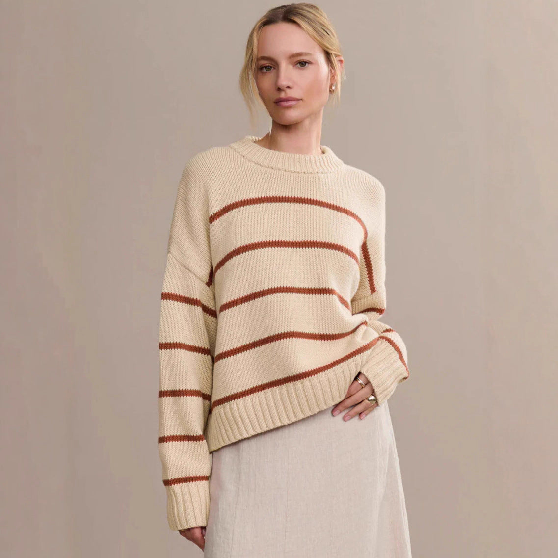 Pull en tricot pour femmes avec un large motif à rayures et une coupe décontractée Chic und Stil