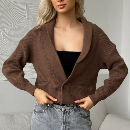 Dames cardigan confortable avec grandes poches et col à la mode Chic und Stil