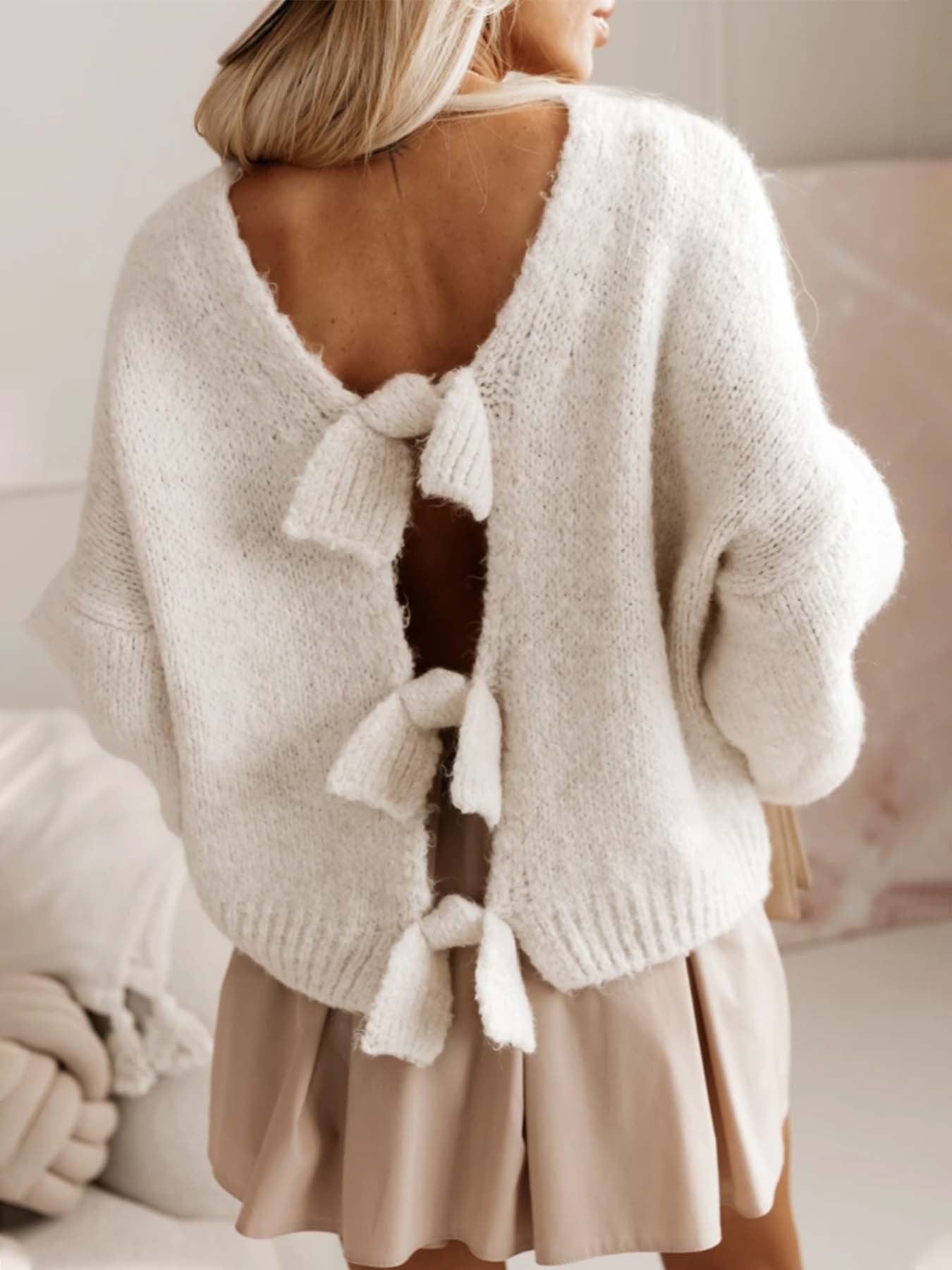 Pull en tricot décontracté pour femme avec découpe profonde dans le dos et détails de nœud Chic und Stil
