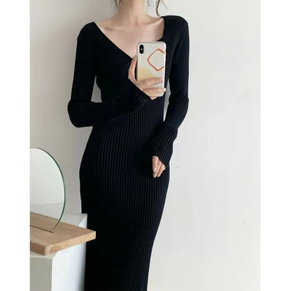 Robe tricot femme avec un élégant design Off-Shoulder et une fine structure côtelée Chic und Stil