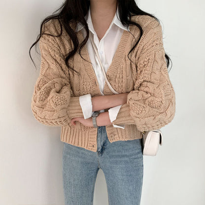 Cardigan femme en grosse maille avec motif en relief et détails de boutons Chic und Stil