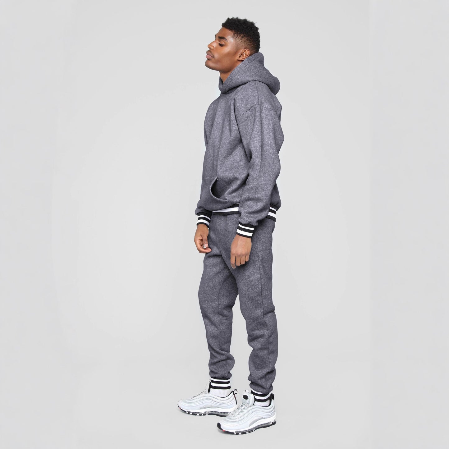 Sporty sweatshirt for men with comfortable jogger pants in chic urban style