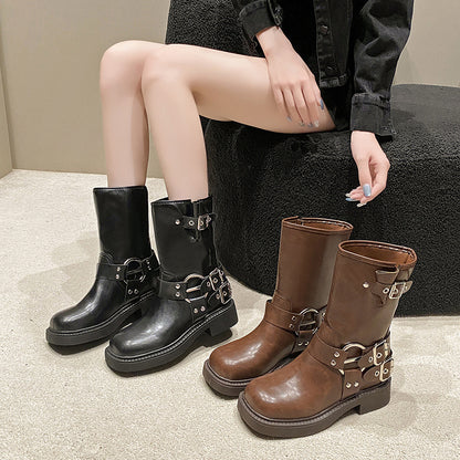 Bottes pour dames avec boucles à la mode et semelle antidérapante Chic und Stil