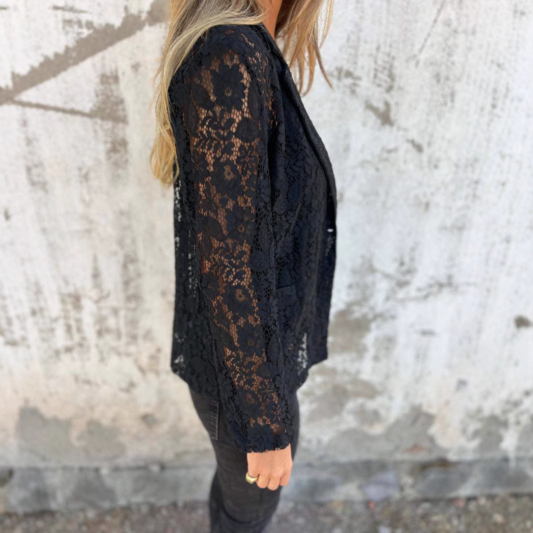Blazer en dentelle pour femmes avec des accents féminins Chic und Stil