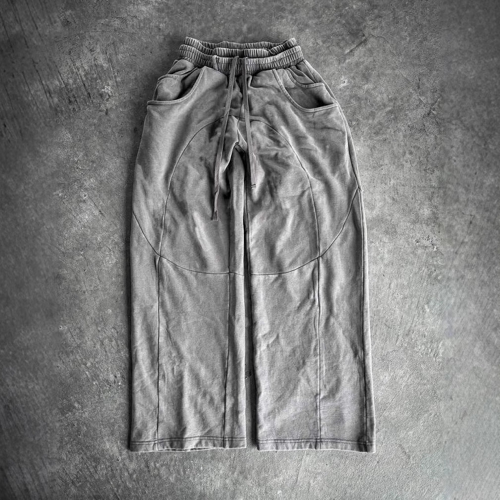 Pantalons en tissu décontractés pour femmes avec taille élastique et poches latérales volumineuses Chic & Stil