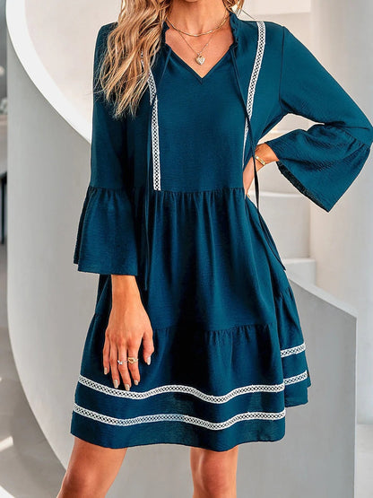 Robe de loisirs pour femmes avec une coupe ample et des volants décoratifs Chic und Stil
