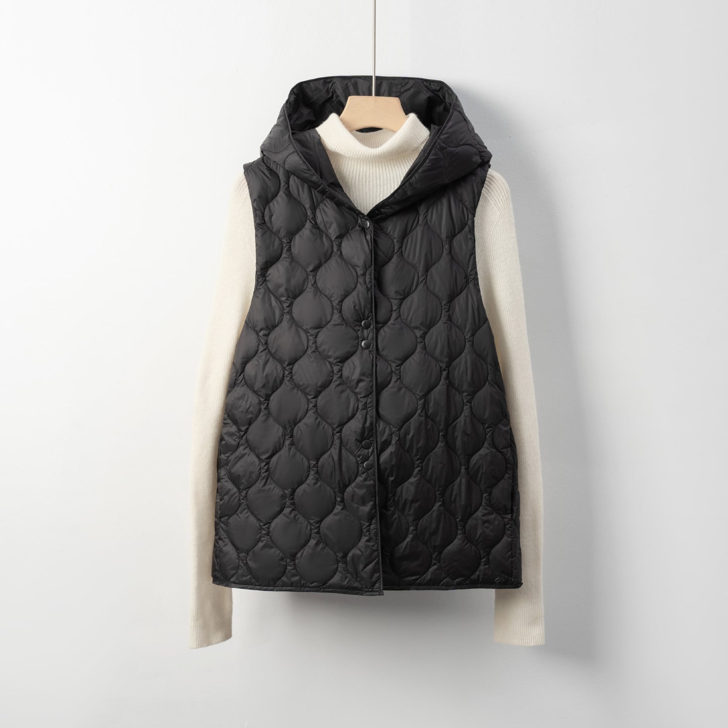 Dames gilets matelassé avec capuche cachée et doublure intérieure douce Chic und Stil