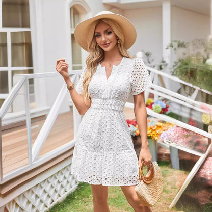 Robe décontractée féminine à motifs en dentelle et avec ourlet en tulle Chic und Stil