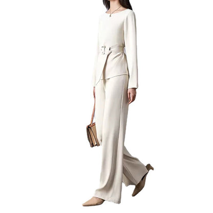 Combinaison élégante pour femmes avec ceinture Chic und Stil