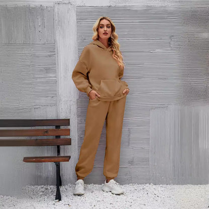 Chic and Style women's sports hoodie and jogger pants set