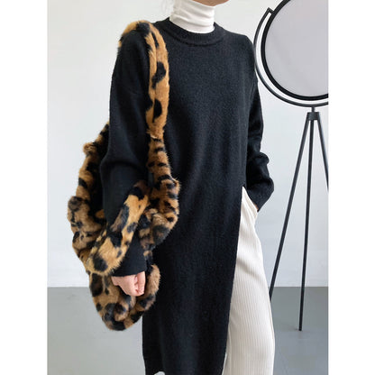 Robe en tricot élégante pour femmes avec fente latérale et coupe généreuse Chic und Stil
