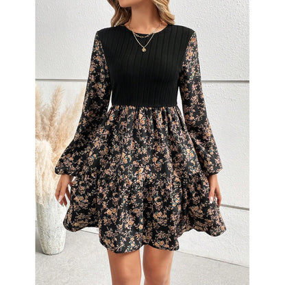 Robe de loisirs pour femmes avec jupe volumineuse et manches ballon Chic und Stil