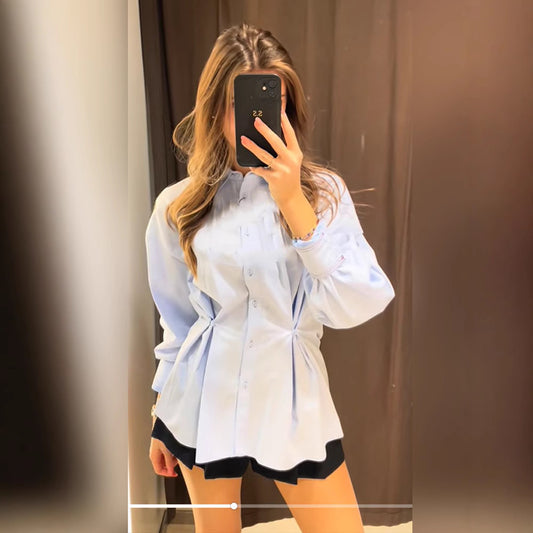 Chemise grande taille pour femmes avec détail élégant de lacets Chic und Stil