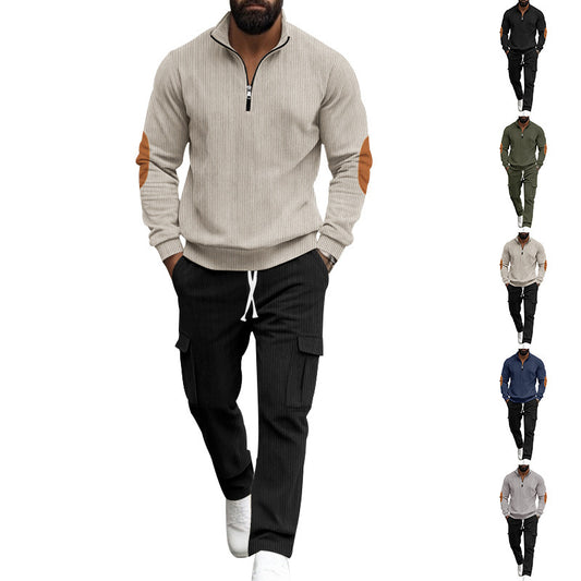 Costume de loisir masculin à la mode avec des hauts structurés et des pantalons cargo pratiques Chic und Stil