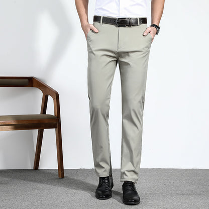 Elegant pants for men with a slim fit and stretchy material Chic and Style