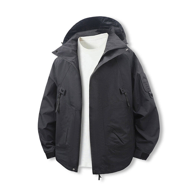 Functional and water-repellent outdoor jacket for men with adjustable hood collar Chic und Stil