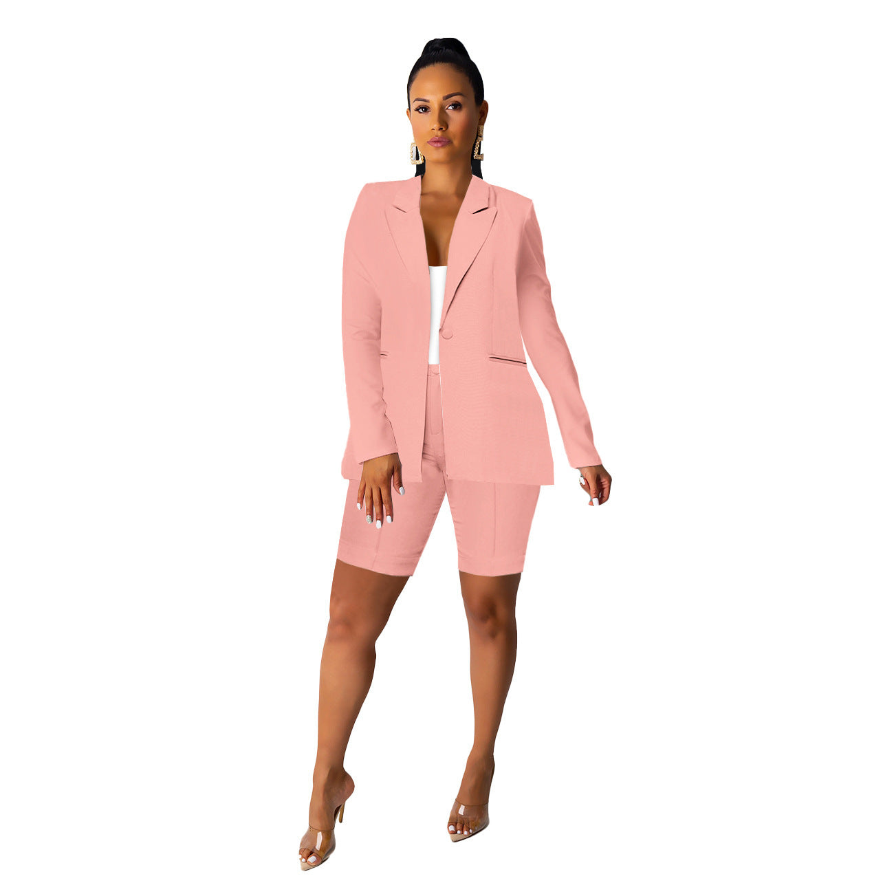 Elegant blazer set for women with shorts and refined details Chic and Style
