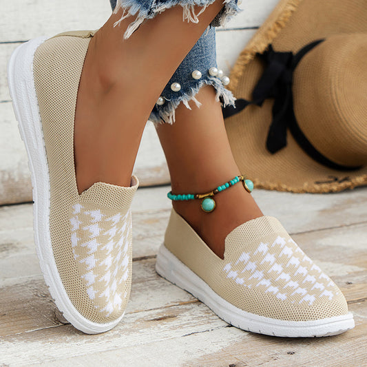 Baskets slip-on confortables pour femmes avec un motif moderne en pied-de-poule Chic und Stil