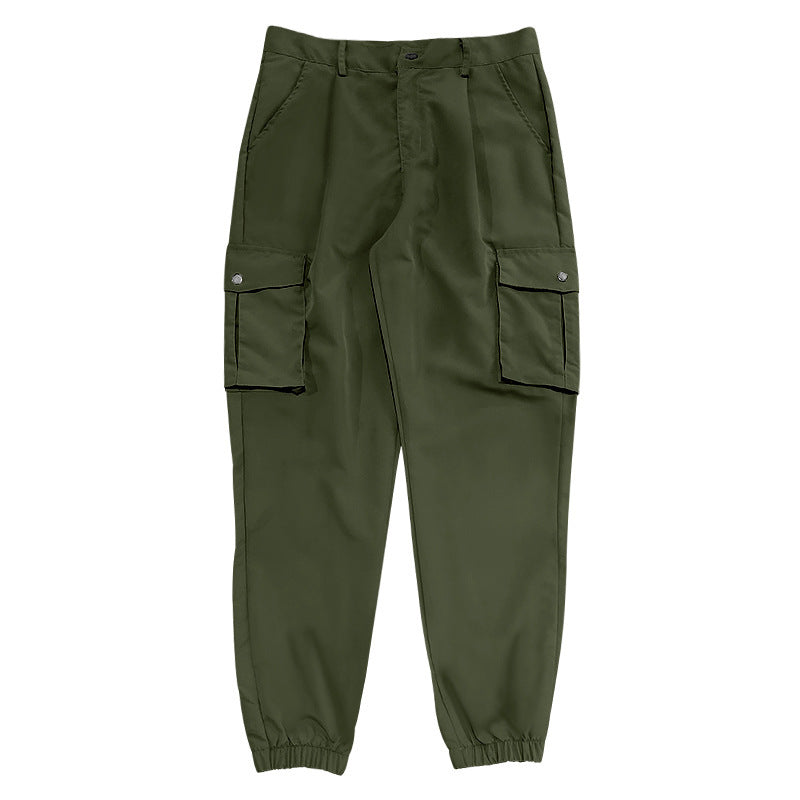 Casual cargo pants for men with elastic waistband and practical pockets Chic und Stil