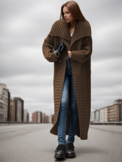 Manteau en tricot épais pour femmes avec des manches amples et un design moderne Chic & Stil