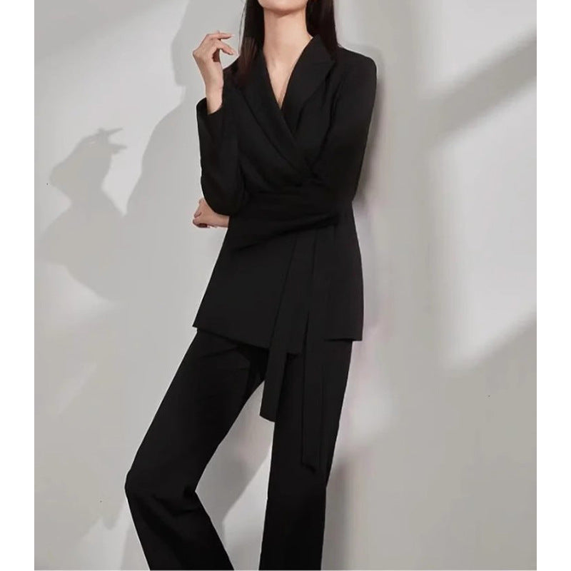 Tailored blazer and pants set for women Chic und Stil