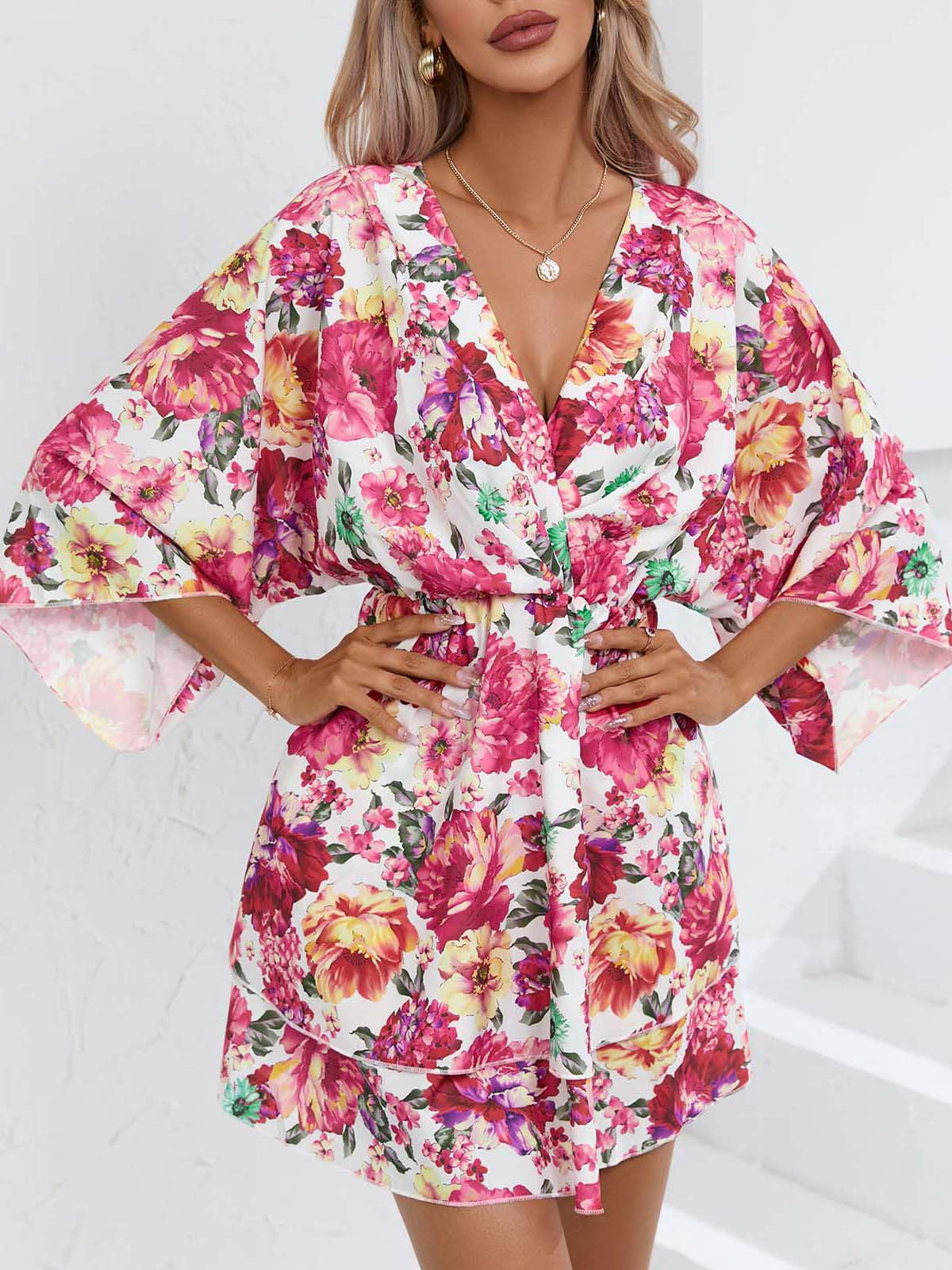 Robe chemise décontractée pour femme avec décolleté en V profond et manches amples Chic und Stil