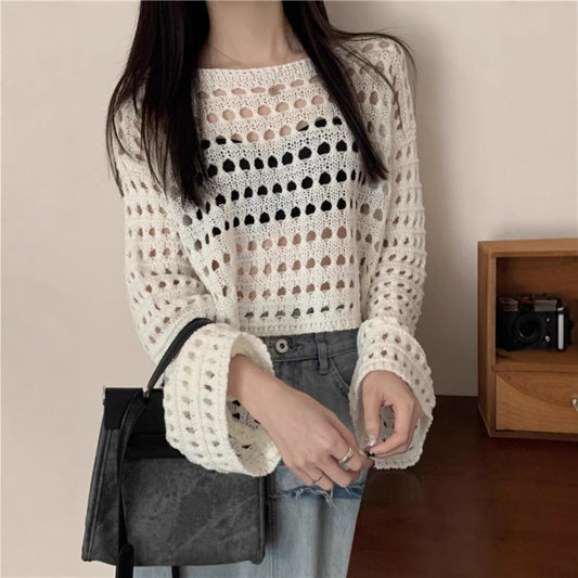 Femme pull en crochet surdimensionné et aérien avec une coupe ample Chic und Stil