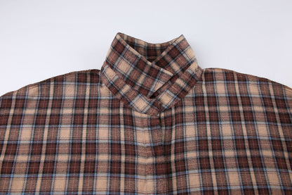 Blouse en flanelle à carreaux pour femmes avec une coupe élégante et des manches confortables Chic und Stil