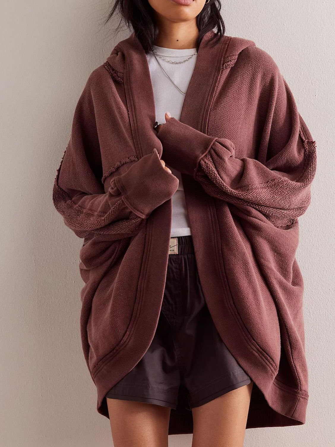 Dames hoodie oversize tendance avec tissage structuré Chic und Stil