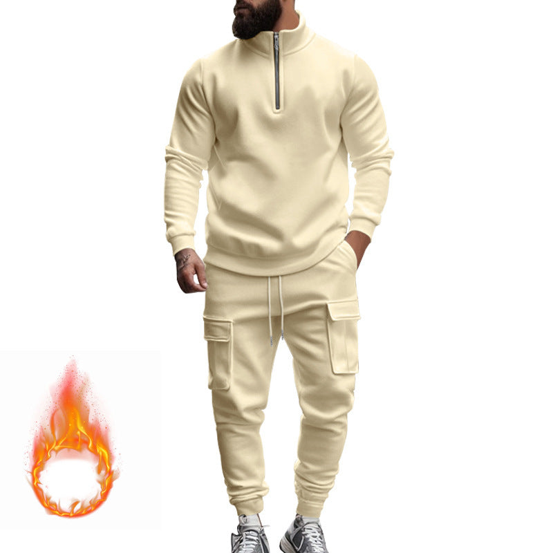 Men's fleece sports set with functional zipper and cargo pants Chic und Stil