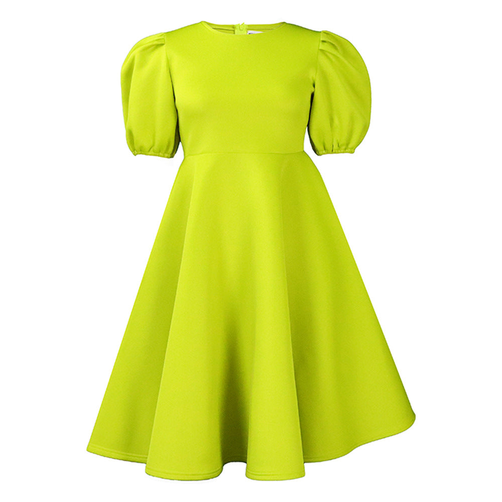 Robe skater pour femmes avec des manches volumineuses et une jupe évasée Chic und Stil