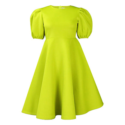 Robe skater pour femmes avec des manches volumineuses et une jupe évasée Chic und Stil