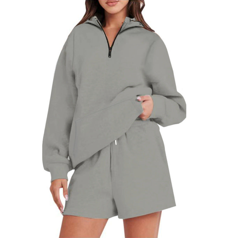 Pull à capuche décontracté pour femmes avec fermeture éclair courte et poches pratiques Chic und Stil