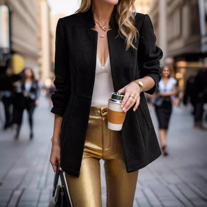 Blazer élégant pour dames en motif chevrons avec silhouette cintrée Chic und Stil