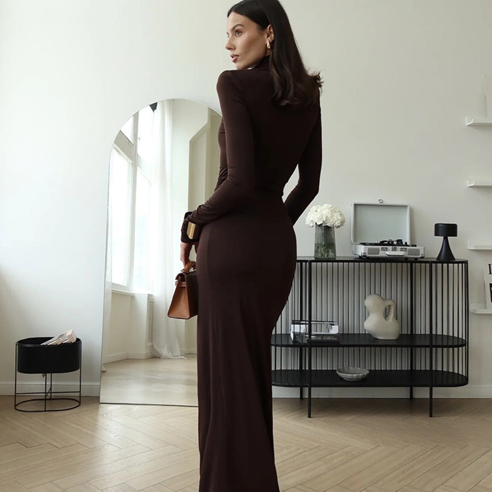 Robe maxi femme avec design drapé texturé et fente haute Chic und Stil