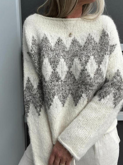 Pull femme en tricot avec un motif de vagues moderne et une coupe agréable Chic und Stil